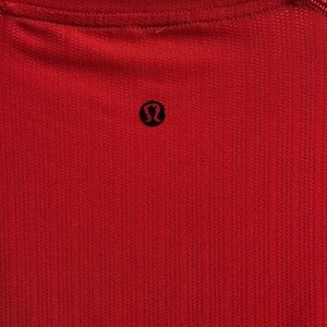 lululemon athletica Shirts - lululemon men’s red t-shirt sz L 61138 lululemon athletica Shirts - lululemon men’s red t-shirt sz L 61138